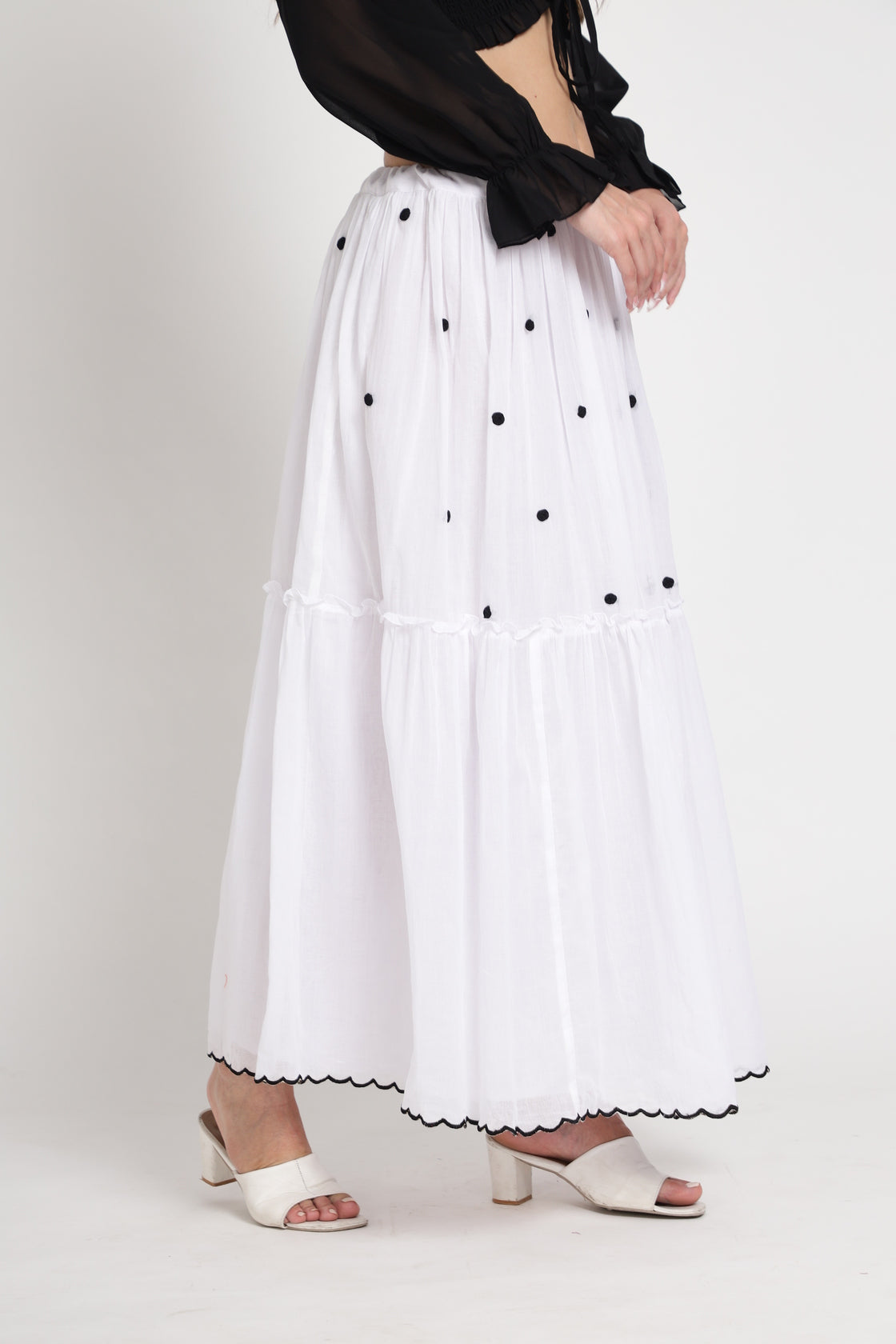 Black Rose Hand Embroidery Skirt