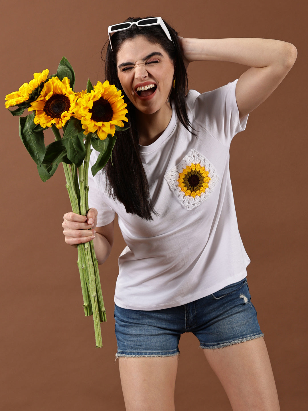 Sunflower Crochet Pocket T-shirt