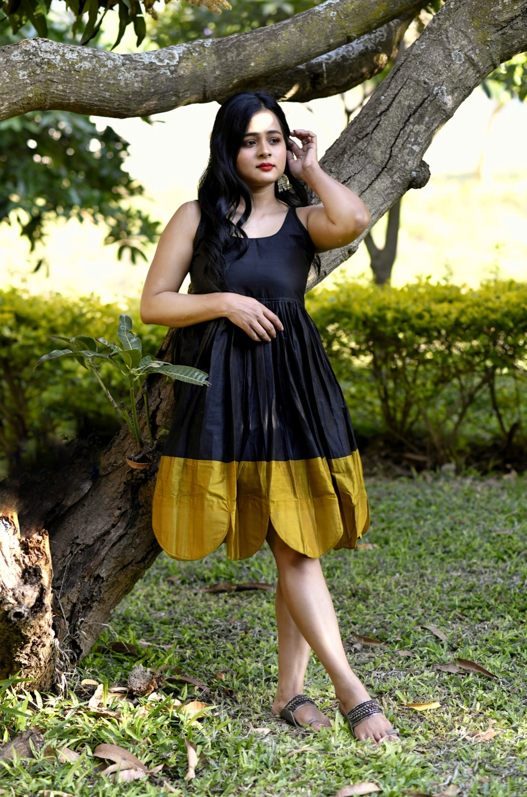 Black Scallop Dress