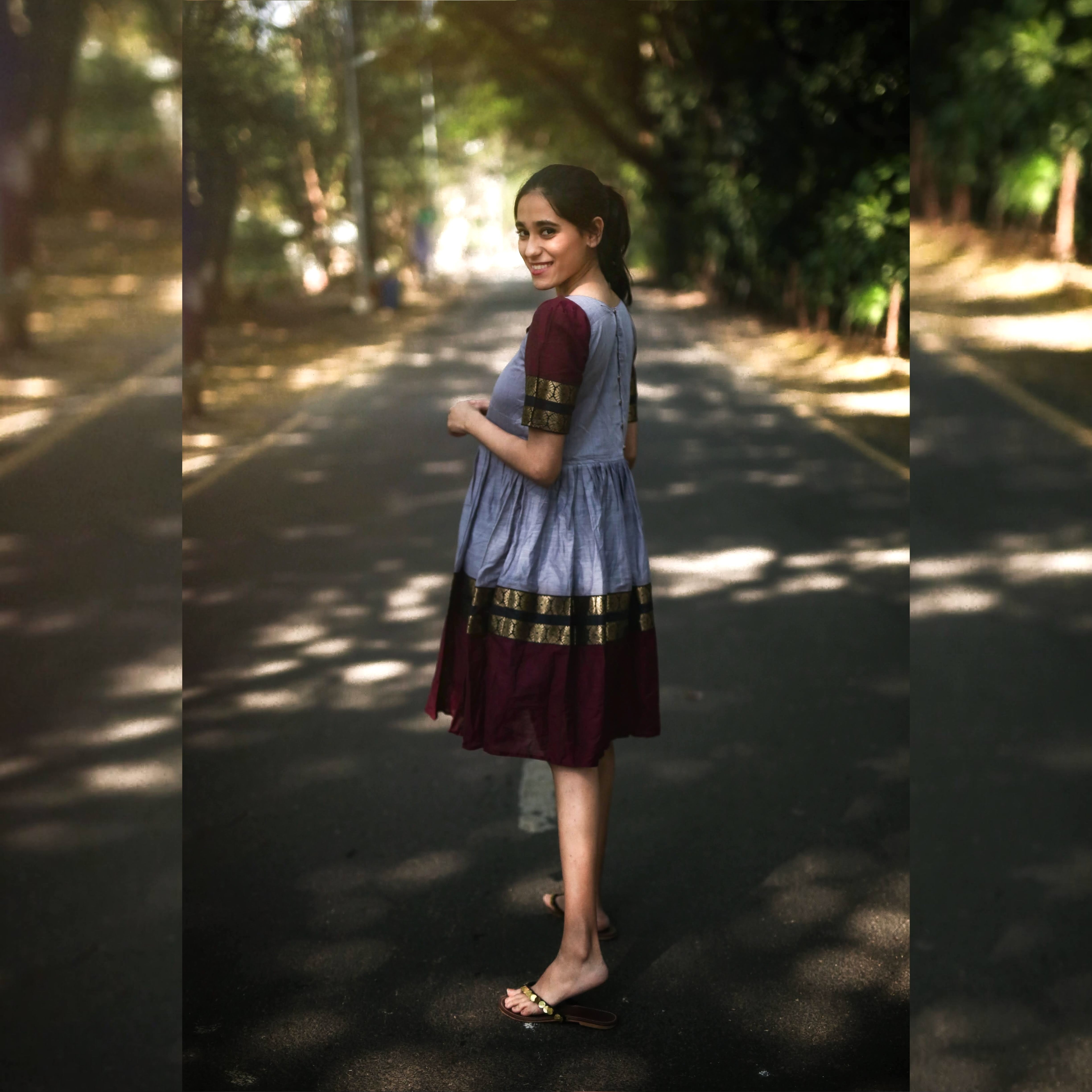 Collar Grey Zari Border Dress